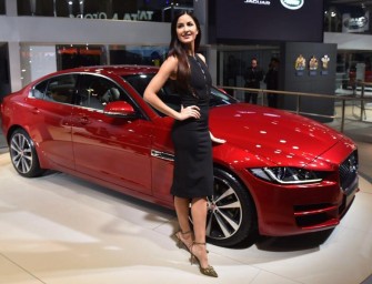 Auto Expo 2016: Jaguar XE launched at Rs 39.90 lakh in India!