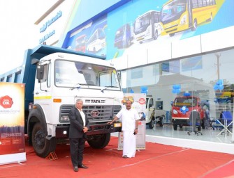 Tata Motors and Vetri Motors open new 3S commercial vehicle facility in Madurai