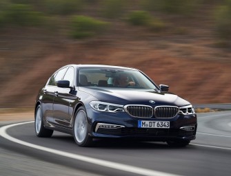 2017 BMW 5-series unveiled