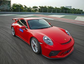 Porsche 911 GT3 sets lap record at Buddh International Circuit