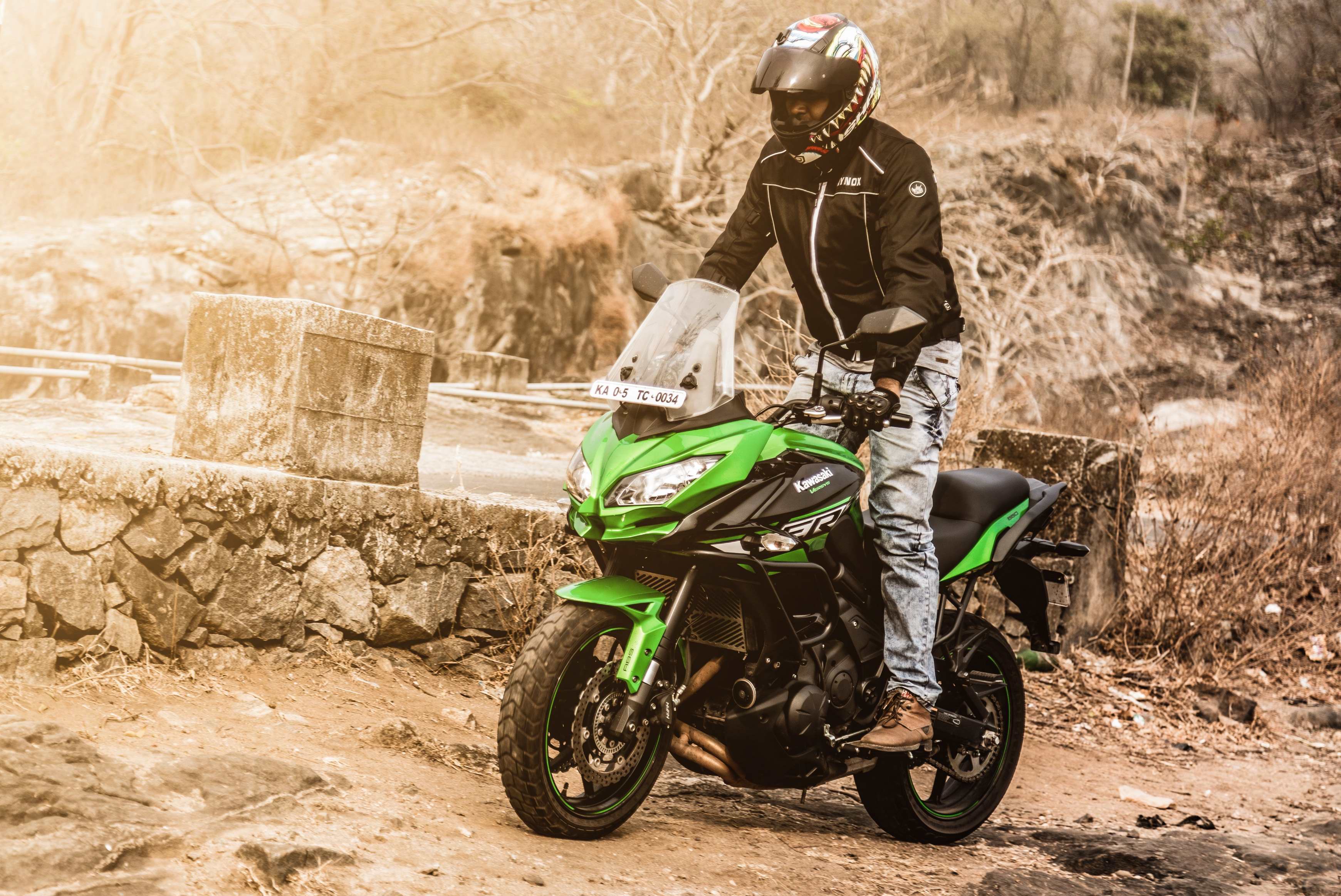 Kawasaki Versys 650 An Entry Ticket To The Adventure World Pitstop