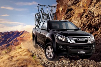 Isuzu hosts driving experience of new D-max V-Cross pick-up truck in Goa