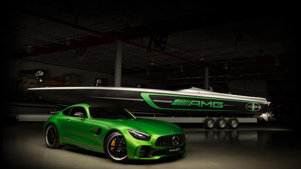merc-amg-cr-speedboat-3