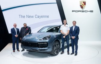 New Porsche Cayenne premiered at Dubai International Motor Show