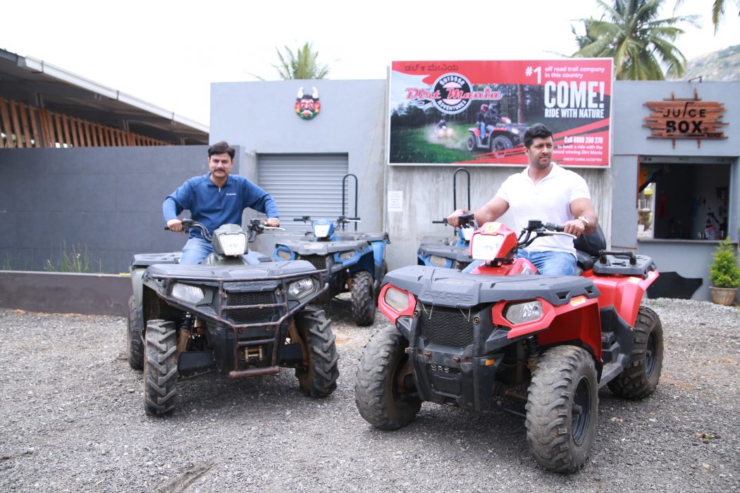 Mr. Pankaj Dubey, MD & Country Head, Polaris India and Mr. Raj Kumar, Co-founder, Dirt Mania Adventure