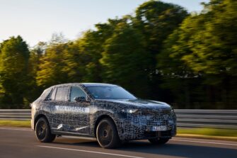 BMW Unveils New X5 with Five Drivetrain Options, Including Hydrogen Power