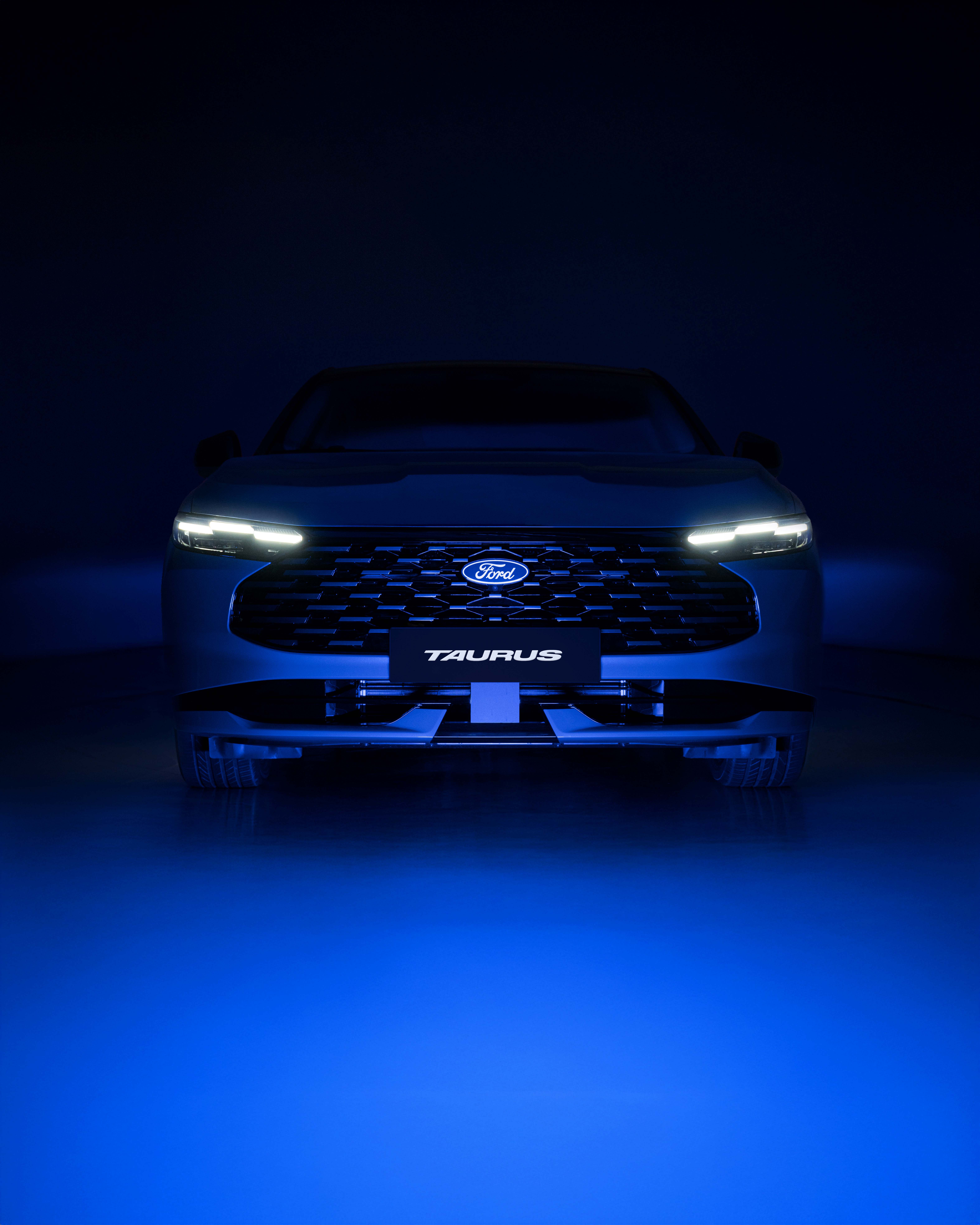 Ford Unveils First Look at the All-New Taurus for the Middle East