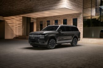 All-New Lincoln Navigator Turns Family Getaways into Private Drive-In Cinema Experiences
