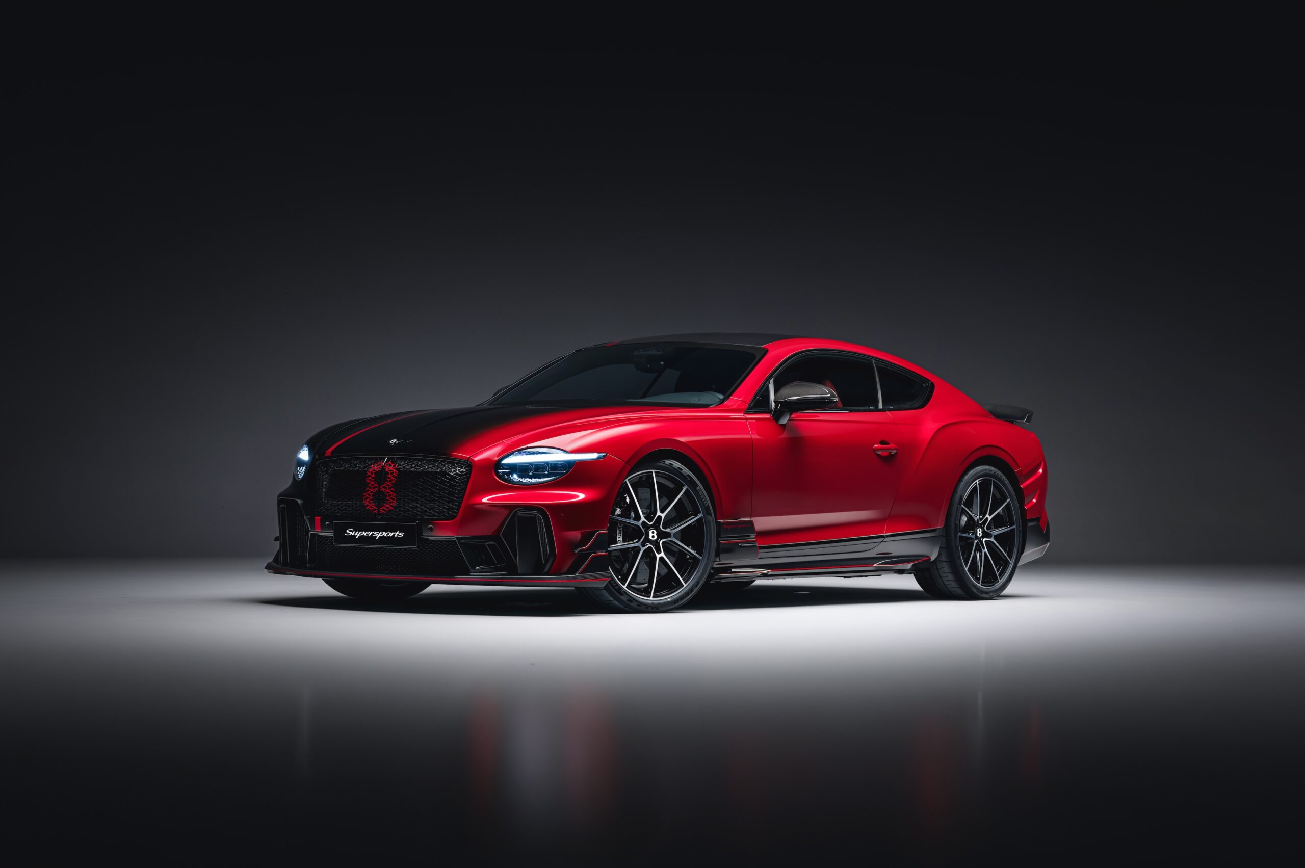 Bentley Unveils Exclusive ‘Design Theme by Mulliner’ for Supersports